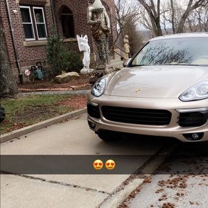 Meet your Posher, Marshall